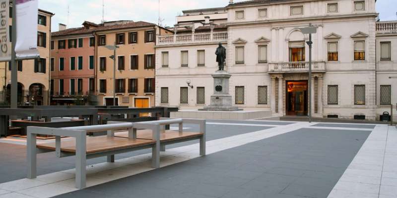 Piazza Cavour