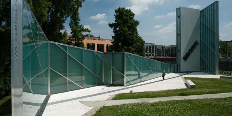 Monumento Memoria e Luce