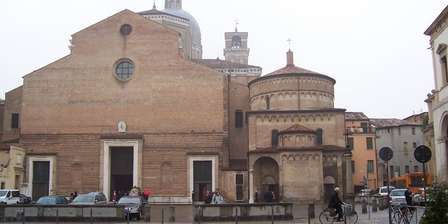 Dom van Padua - Basiliek van Maria Hemelvaart