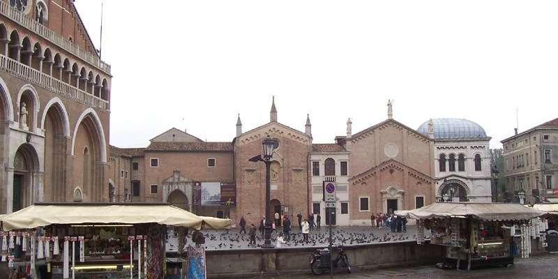 Piazza del Santo